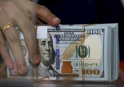 الدولار ينهار ..الشيكل يسجل رقما قياسيا