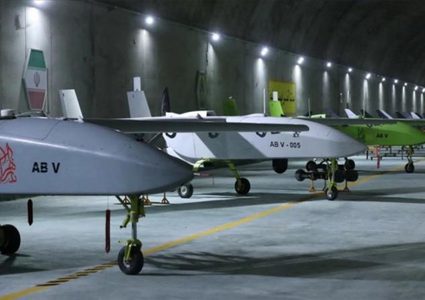 الجيش الإيراني يعلن إلحاق "ألف مسيّرة" بقواته ويتعهد "ردا ساحقا" على أي ضربة