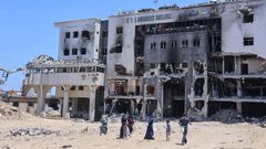 الصحة تناقش إعادة إعمار مستشفيات حكومية في غزة