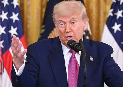 ترامب محذرا إيران: إما اتفاق نووي أو مواجهة هجوم "أسوأ بكثير"