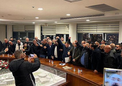 القائمة العربية تعود بقوة: 13 مقعدا تربك المشهد السياسي الإسرائيلي