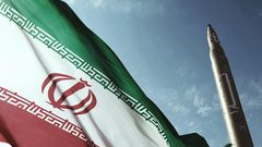 ايران: جاهزون للقتال وأيدينا على الزناد، وعلى واشنطن مغادرة المنطقة