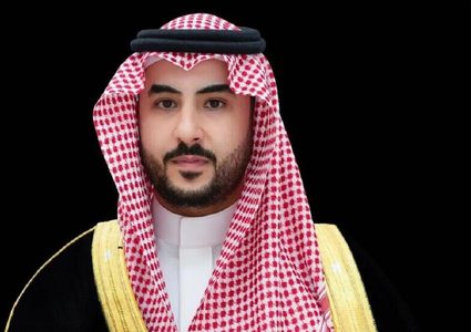 وزير الدفاع السعودي يحث ترامب على ضرب إيران