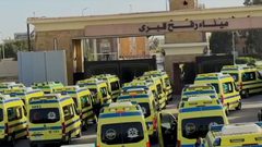 إعادة فتح المعبر الرئيسي لغزة في رفح، بعد إغلاق دام أكثر من عام ونصف، بما في ذلك سيارات الإسعاف وشاحنات المساعدات المتجهة لدعم المدنيين الفلسطينيين، في خطوة تم تنسيقها مع مصر والاتحاد الأوروبي، وسط أجواء من الترقب لدى السكان والسلطات المحلية.