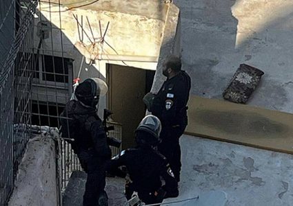 الاحتلال يجبر شقيقين على إخلاء منزليها في سلوان تمهيدا لهدمهما