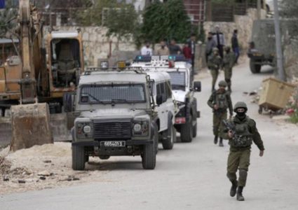 قوات الاحتلال تقتحم العيسوية وسلوان في القدس