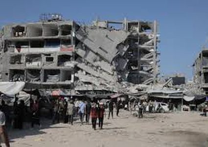 ثلاثة شهداء بقصف الاحتلال مخيم النصيرات وجباليا