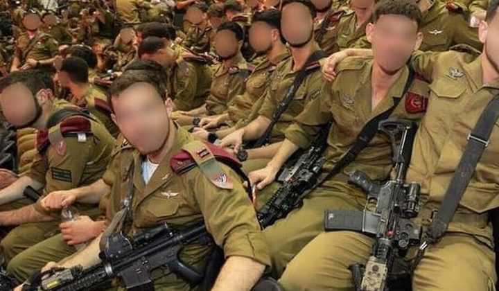 في إشارة لنهاية الحرب: جيش الاحتلال يبدأ العودة للزي الرسمي
