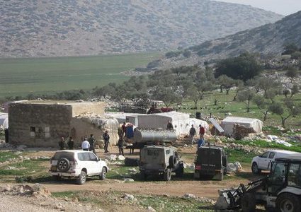 الاحتلال يعتدي على مدرسة في حرب ابزيق شمال شرق طوباس