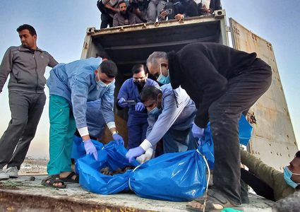 الاحتلال يسلم جثامين 54 شهيدا من قطاع غزة