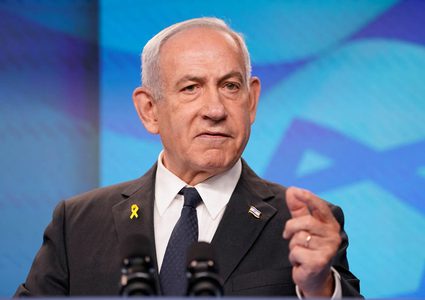 نتنياهو يتمسّك بنزع سلاح غزة ويشترط استكمال الحرب قبل الإعمار