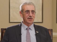 “فتح رفح” بين خطاب دافوس والواقع: معبر الإذلال يكشف زيف الإنجاز المعلن