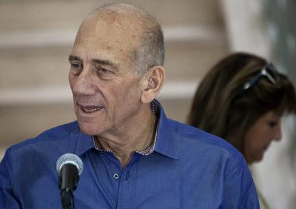 أولمرت: إسرائيل تدعم محاولة عنيفة وإجرامية للتطهير العرقي في الضفة