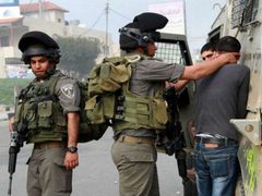 حملة مداهمات واعتقالات بالضفة