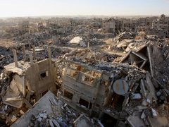 مصادر طبية في قطاع غزة: آلاف المرضى والجرحى يواجهون مصيرا مجهولا