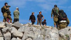 مستوطنون يهاجمون بلدة قصرة جنوب نابلس