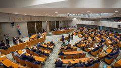 البرلمان الهولندي يُلزم الحكومة بخفض واردات الأسلحة الإسرائيلية