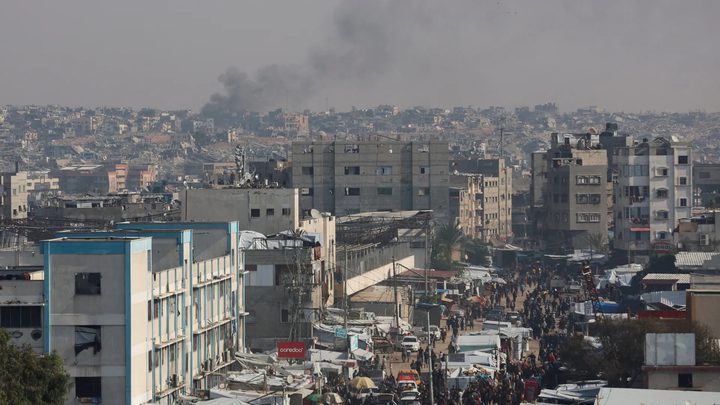 غزة: نسف مربعات سكنية بخان يونس ورفح وإطلاق نار على طول الخط الأصفر