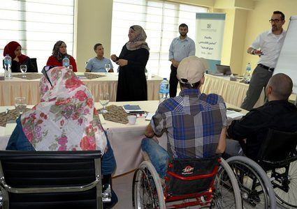 لجنة الانتخابات المركزية تدمج الأشخاص ذوي الإعاقة في حملات التوعية الانتخابية