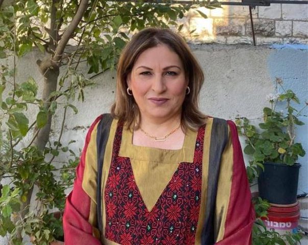 اعتقال وفاء أبو غلمة زوجة الأسير القيادي في الجبهة الشعبية عاهد أبو غلمة