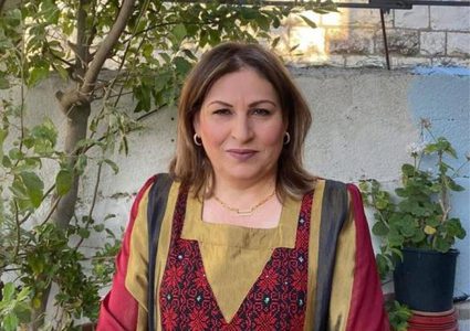 اعتقال وفاء أبو غلمة زوجة الأسير القيادي في الجبهة الشعبية عاهد أبو غلمة