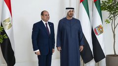 محمد بن زايد يستقبل الرئيس المصري عبد الفتاح السيسي في أبوظبي