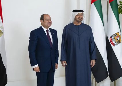 محمد بن زايد يستقبل الرئيس المصري عبد الفتاح السيسي في أبوظبي