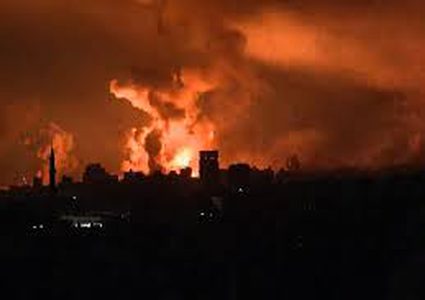 5 منذ الصباح: 4 شهداء وإصابات في غارة إسرائيلية على مدينة غزة