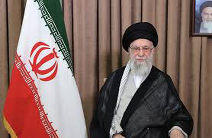 خامنئي: القوة الوطنية تعتمد على إرادة الشعوب وصمودها أكثر من ارتباطها بالصواريخ