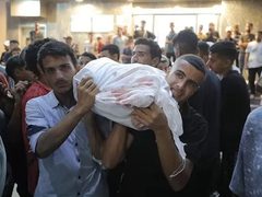 شهيد برصاص الاحتلال شمال خان يونس يرفع عدد شهداء اليوم إلى 5