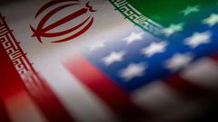 لاريجاني يتوجه إلى سلطنة عمان حاملا رد طهران على محادثات النووي مع واشنطن