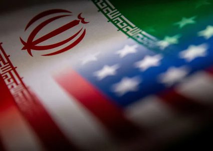 لاريجاني يتوجه إلى سلطنة عمان حاملا رد طهران على محادثات النووي مع واشنطن