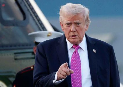 ترمب يدرس إرسال حاملة طائرات ثانية إلى الشرق الأوسط في حال فشل المفاوضات