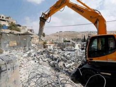 الاحتلال يهدم عددًا من المساكن والمنشآت الزراعية في بادية يطا جنوب الخليل