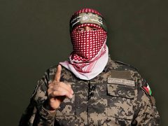 أبو عبيدة: نُعلن تضامننا مع إيران قيادةً وحكومةً وشعباً