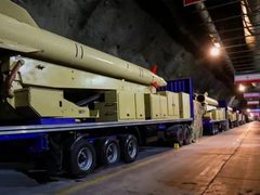 تقييمات إسرائيلية: إيران قد تمتلك 2000 صاروخ باليستي في غضون أسابيع أو أشهر