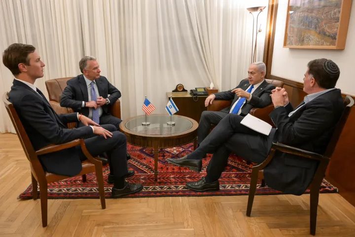 قبيل لقائه بترمب.. نتنياهو يبحث الملف الإيراني مع ويتكوف وكوشنر