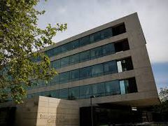 مؤسسة جيتس تنفي دفع أي أموال لإبستين