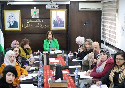وزيرة شؤون المرأة تترأس اجتماع اللجنة الوطنية لتنفيذ قرار مجلس الأمن 1325