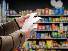 "الإحصاء": ارتفاع أسعار المستهلك في فلسطين بنسبة 1.11%