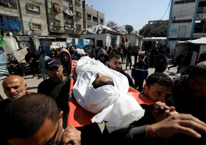 استشهاد شاب وإصابة 4 آخرين برصاص الاحتلال شمال ووسط قطاع غزة