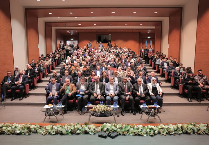 تحت رعاية دولة الأستاذ الدكتور رامي الحمد الله نائب رئيس مجلس أمناء جامعة النجاح الوطنية ورئيس مجلس أمناء مستشفى النجاح الوطني الجامعي كلية القانون والعلوم السياسية في جامعة النجاح الوطنية تطلق المعهد الفلسطيني للقانون الدولي الإنساني وحقوق الإنسان والممول من الاتحاد الأوروبي.