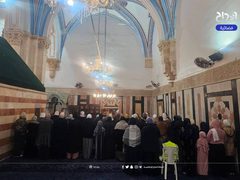 صلاة الفجر اليوم في الحرم الإبراهيمي الشريف بالبلدة القديمة بمدينة الخليل.