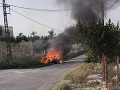 مصادر لبنانية: استشهاد شاب في قصف مركبة في جنوب لبنان