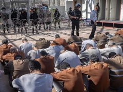 1200 مسؤول إسرائيلي سابق يدعون لرفض قانون إعدام الأسرى الفلسطينيين