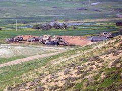 استشهاد طفل وإصابة آخرين في الأغوار بانفجار مخلفات الاحتلال