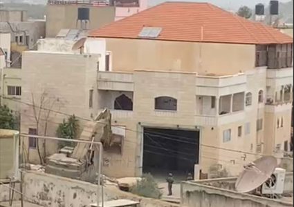 الاحتلال يهدم منزل الشهيد رأفت دواسة في السيلة الحارثية