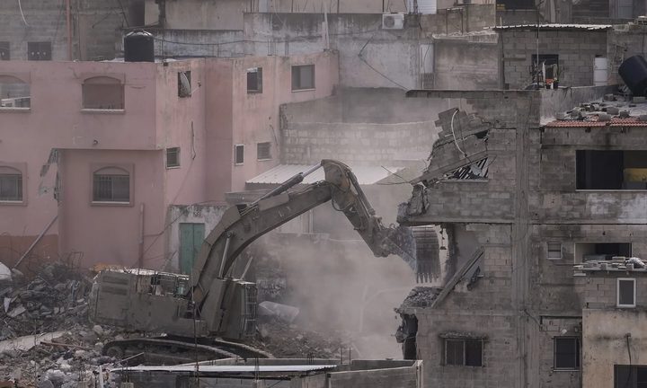 الاحتلال يهدم منزل الشهيد رأفت دواسة في بلدة السيلة الحارثية