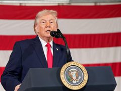 ترامب: سأشارك في المفاوضات مع إيران في جنيف