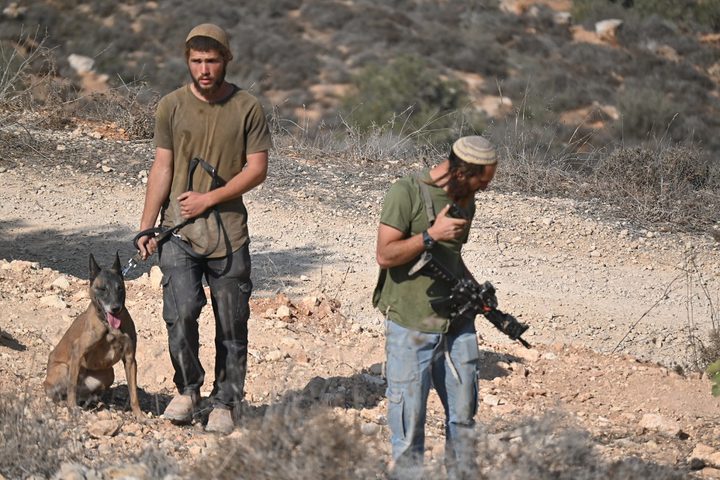 فتوح يدين اعتداء المستوطنين على مخماس شمال شرق القدس